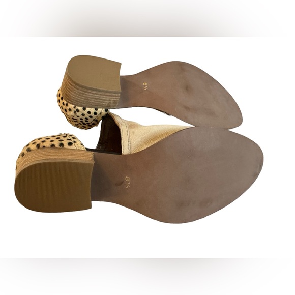 DIBA TRUE
Shy Town Bootie - Picture 6 of 7